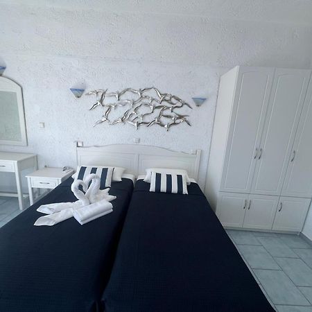 Marinas Studios Livadia  Quarto foto