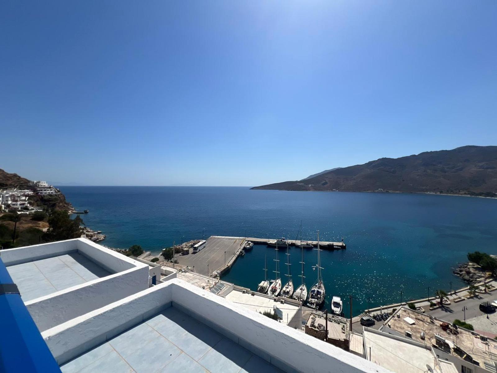 Marinas Studios Livadia  Quarto foto